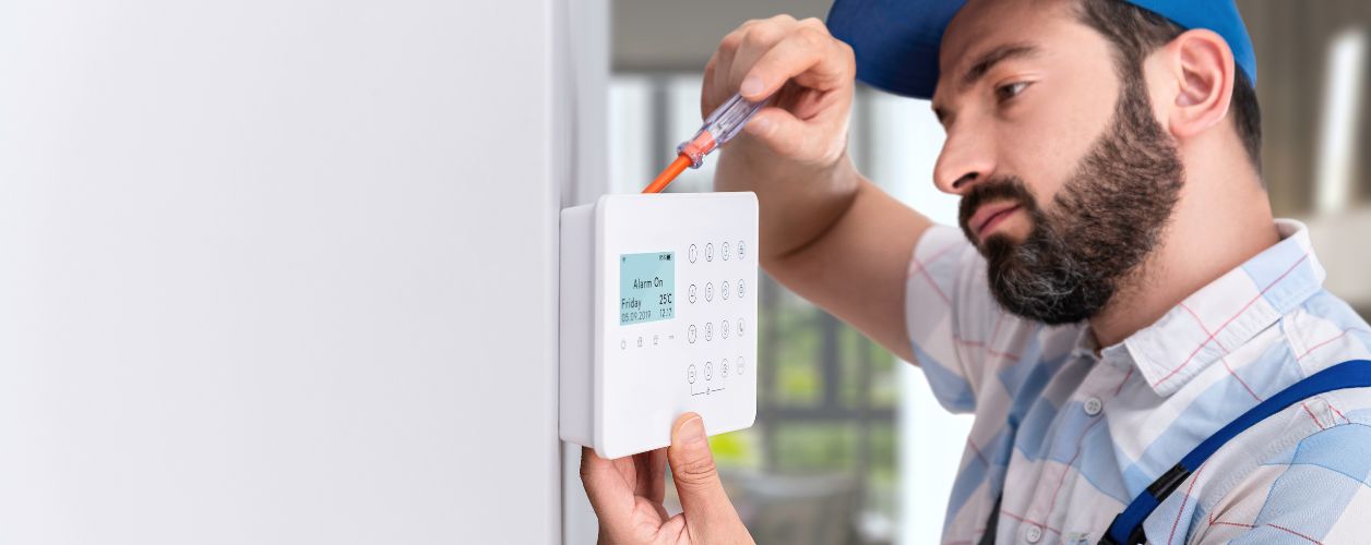 The Ultimate Guide To Choosing the Right Burglar Alarm System